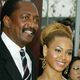 Illustration for article titled Beyoncés Estranged Dad Tried to Shop a Destinys Child Biopic